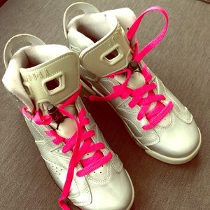 Silver and pink Jordan’s valentine addition